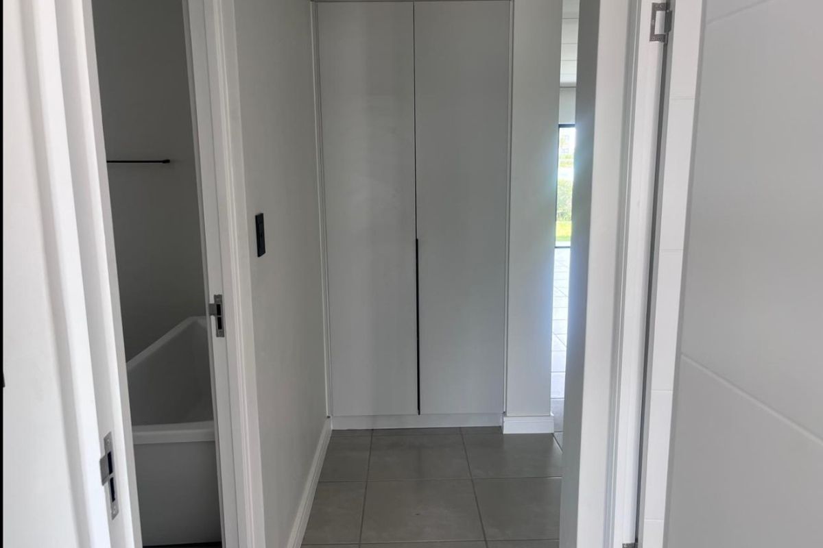 Apartment Rental Monthly In Midrand - Photo 5
