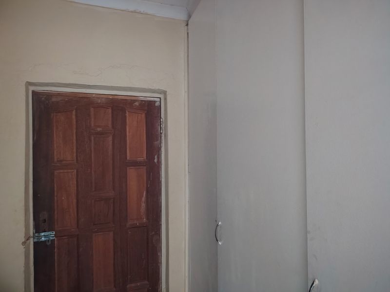 House For Sale In Johannesburg - Photo 10