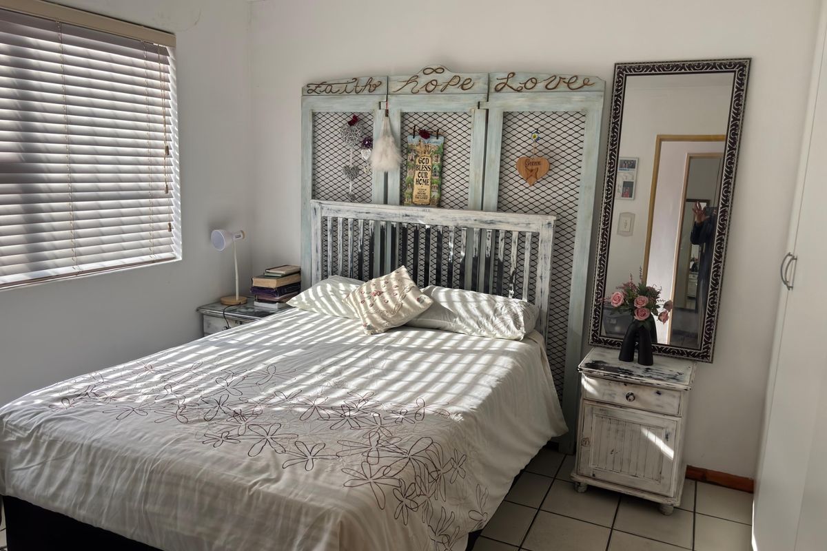 Townhouse For Sale In Parow - Photo 5