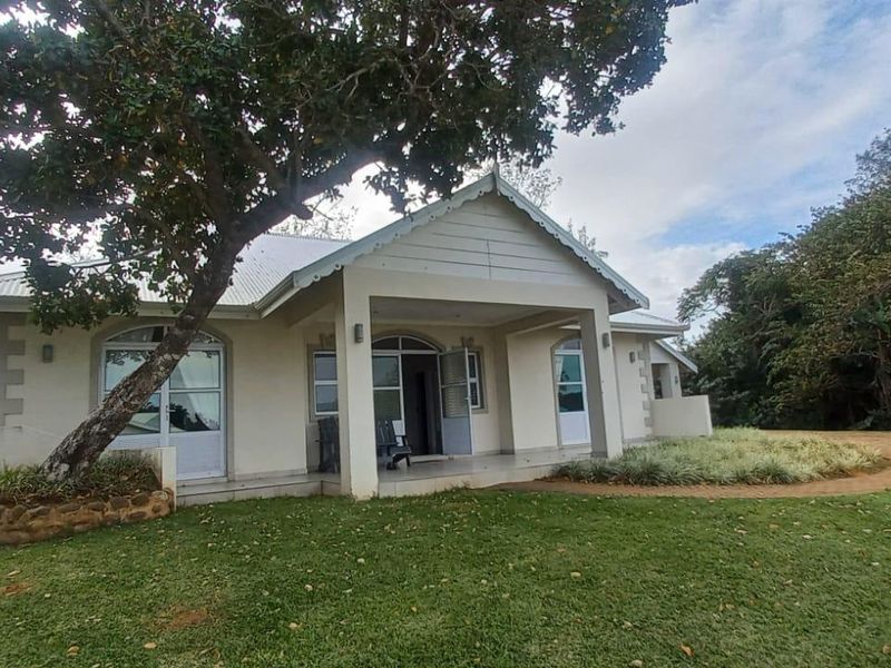 House For Sale In Port Edward - Photo 2
