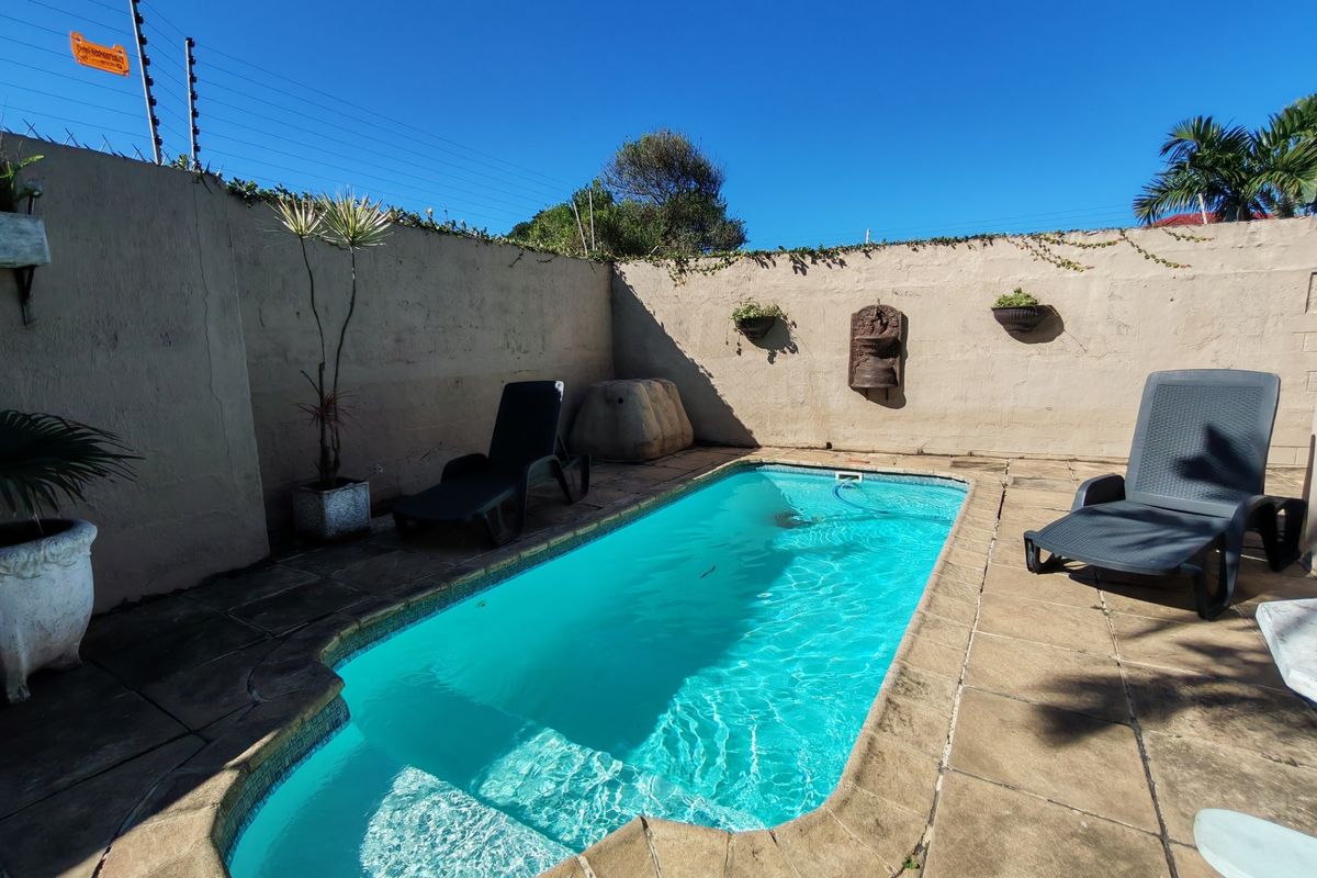 House For Sale In Margate - Photo 4