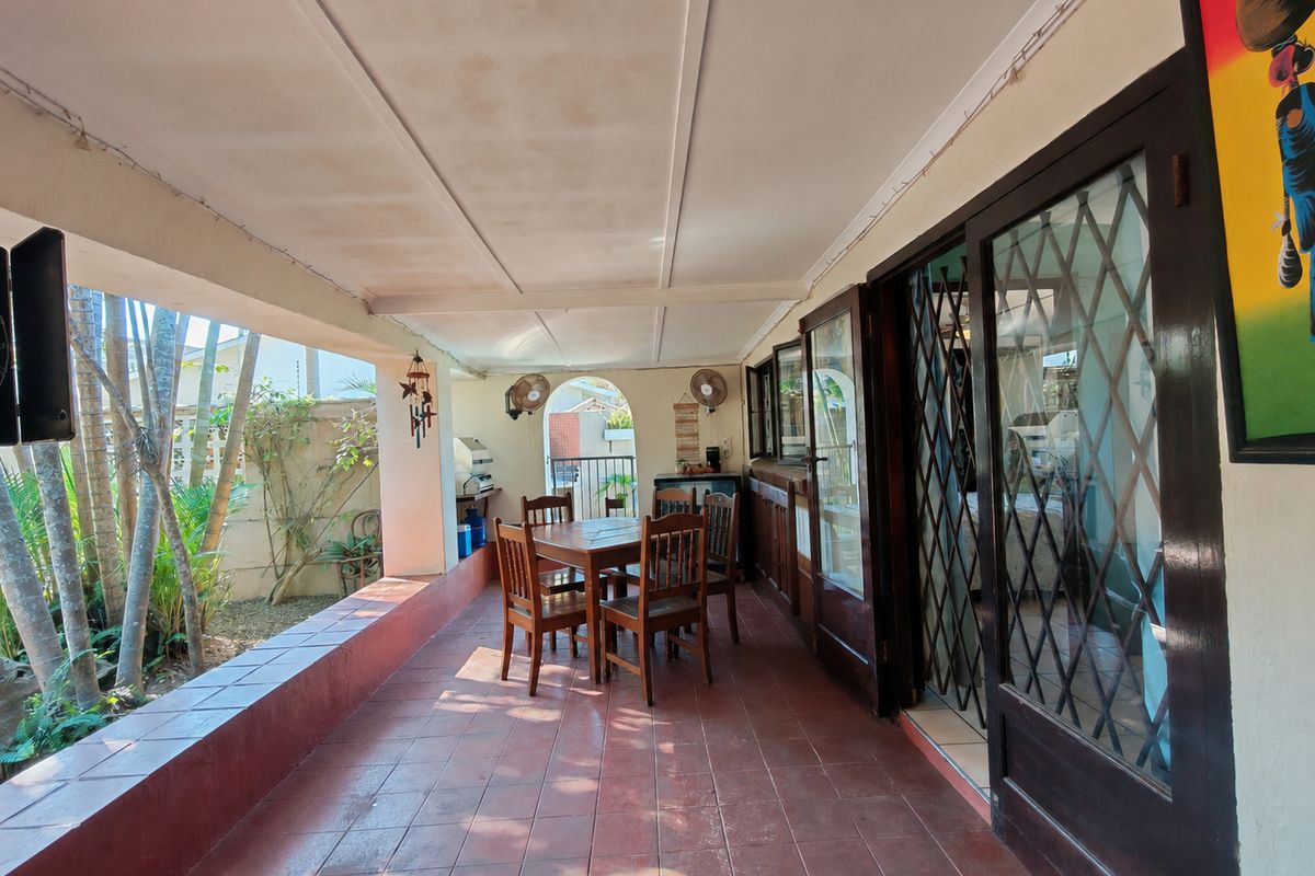House For Sale In Margate - Photo 3