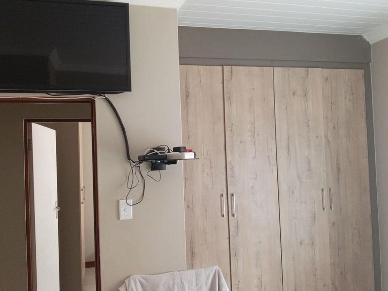 Townhouse For Sale In Pretoria - Photo 8