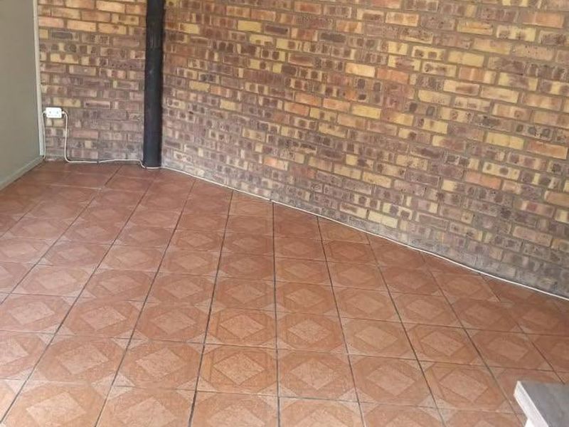 Apartment Rental Monthly In Springs - Photo 8