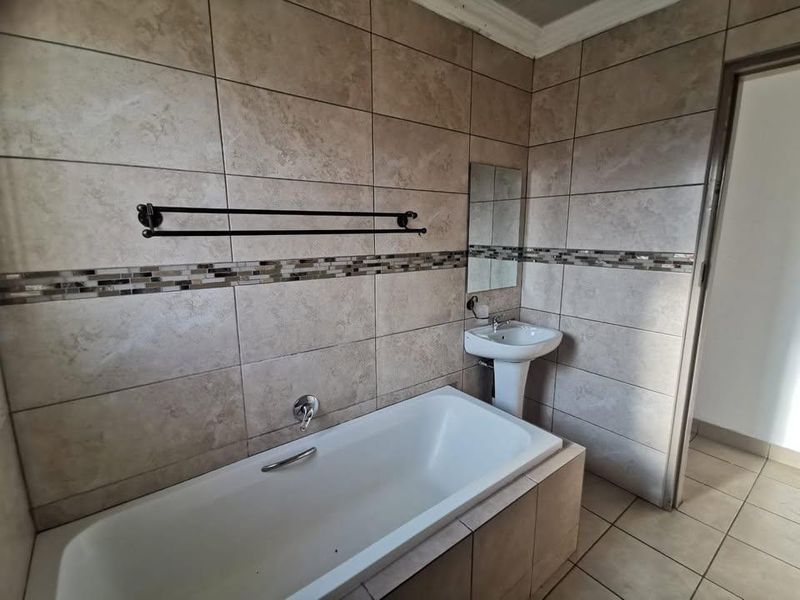 House Rental Monthly In Alberton - Photo 9