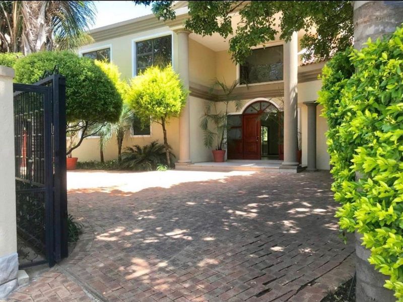 House For Sale In Sandton - Photo 9