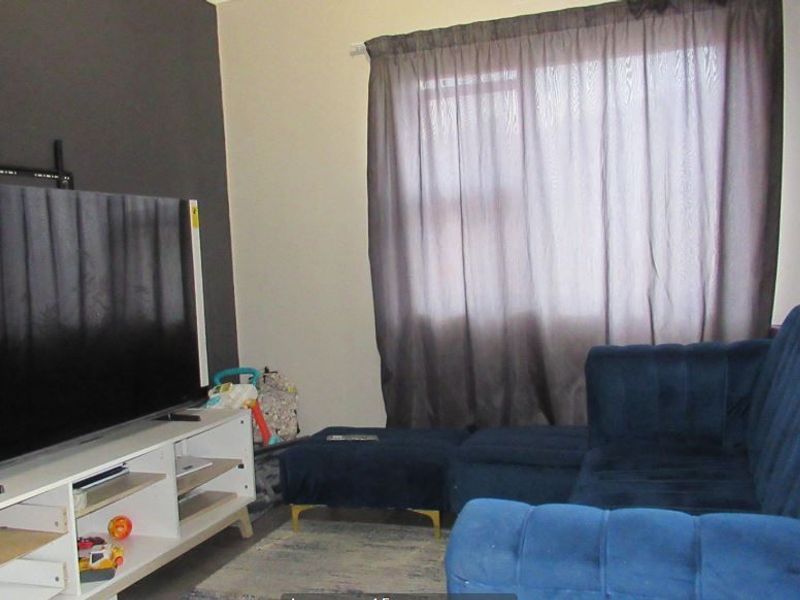 Apartment For Sale In Midrand - Photo 8