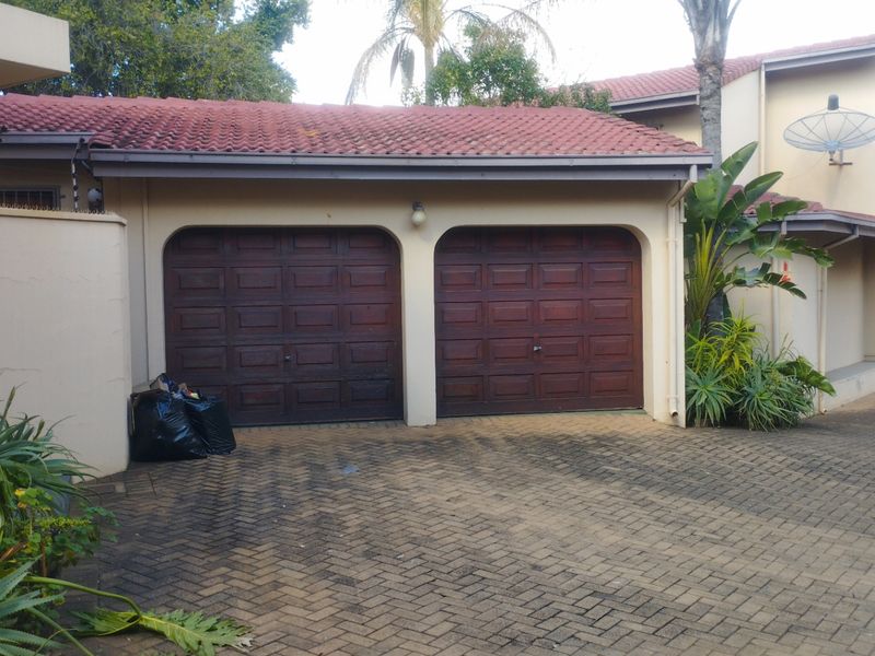 Townhouse For Sale In Pretoria - Photo 9