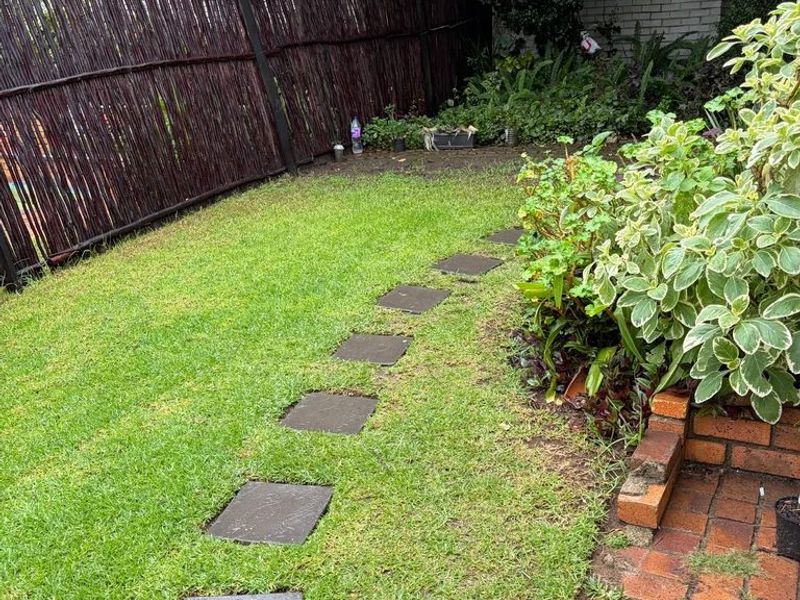 Apartment Rental Monthly In Randburg - Photo 5