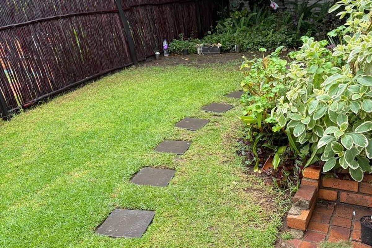 Apartment Rental Monthly In Randburg - Photo 5