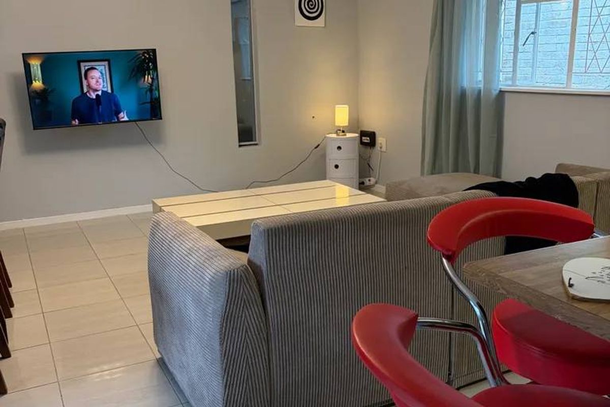 Apartment Rental Monthly In Randburg - Photo 3