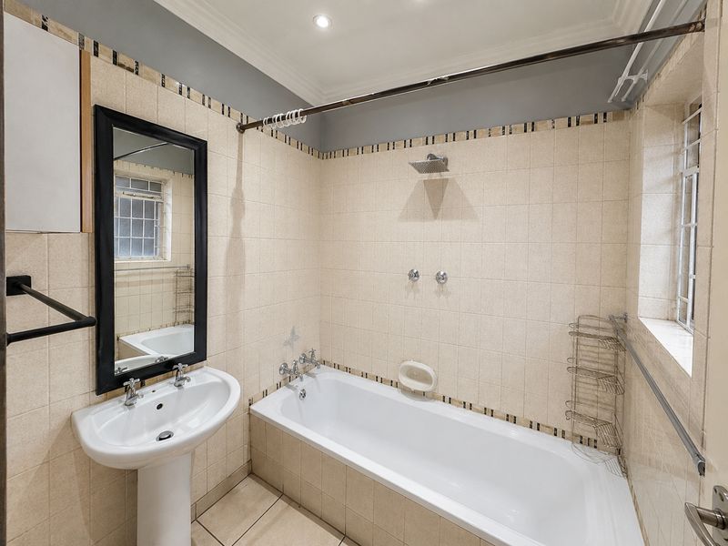 Townhouse For Sale In Pretoria - Photo 7
