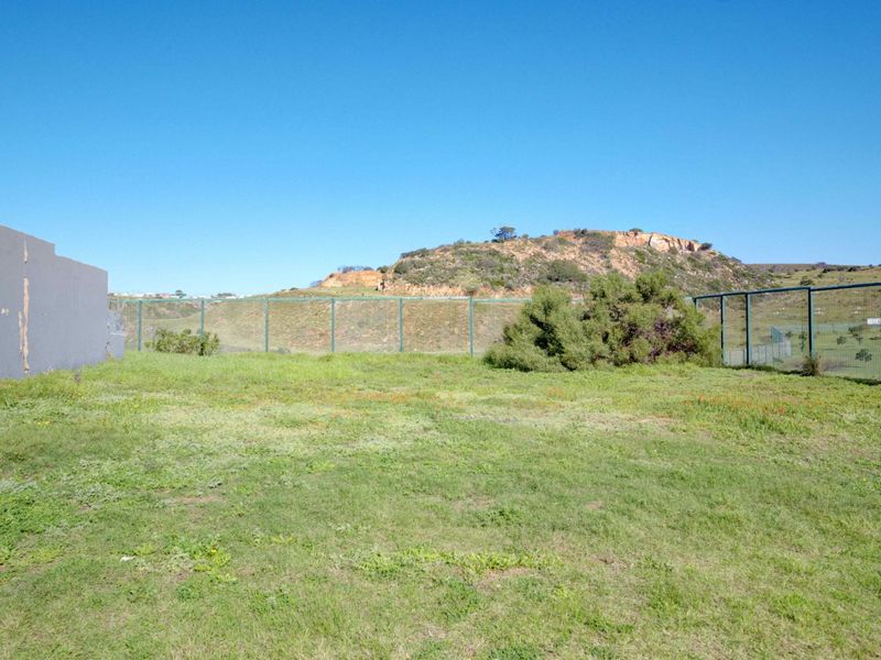 House Sold In Port Elizabeth - Photo 4