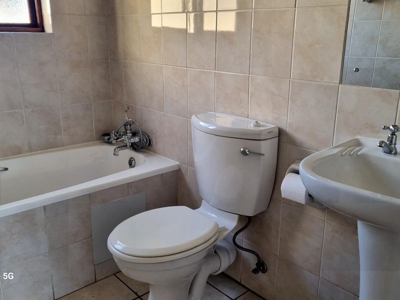 Apartment Rental Monthly In Sandton - Photo 6