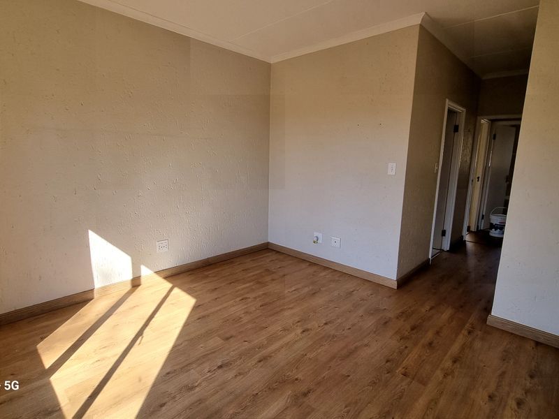 Apartment Rental Monthly In Sandton - Photo 2