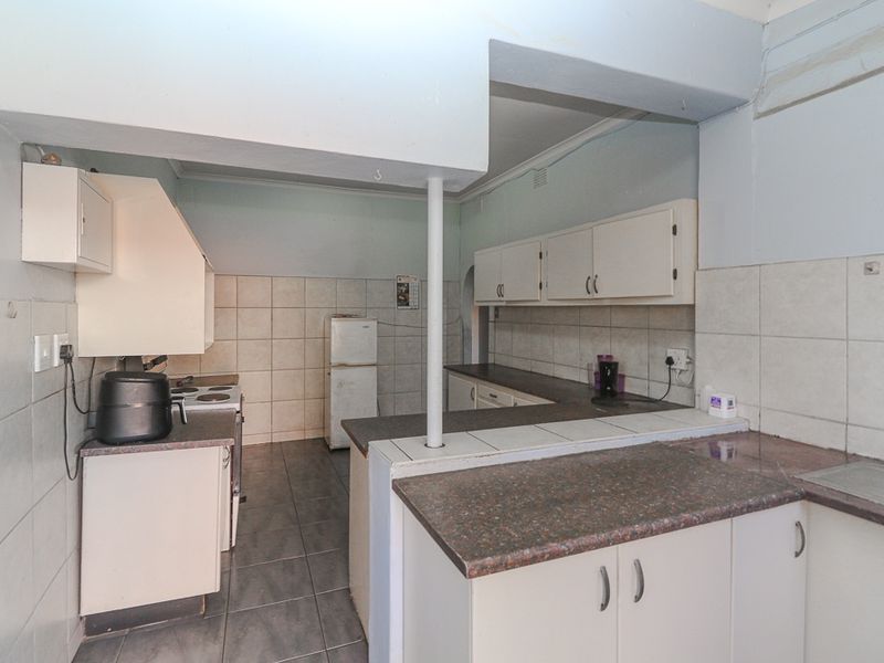 House For Sale In Springs - Photo 8