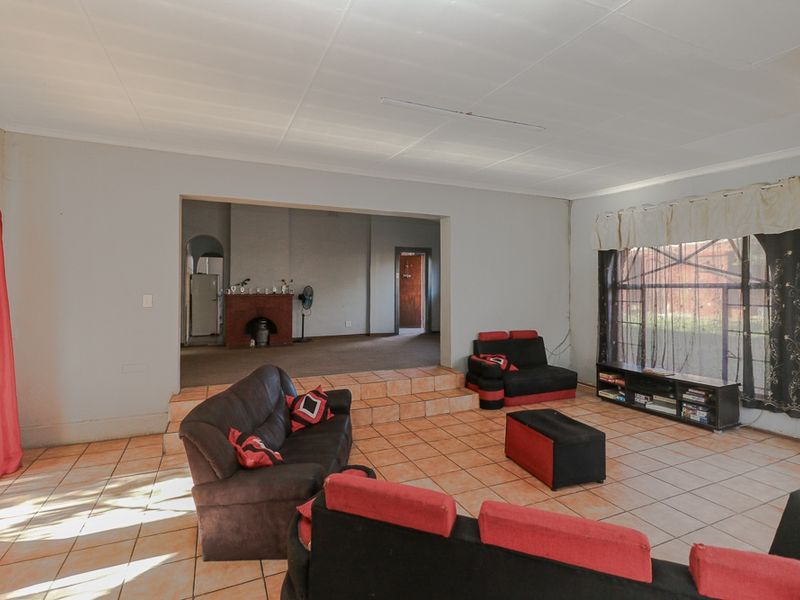 House For Sale In Springs - Photo 7