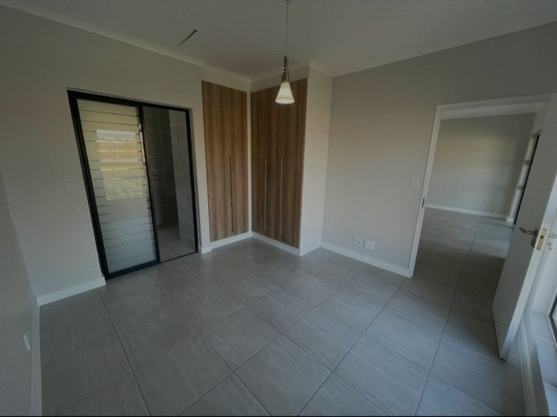 Apartment Rental Monthly In Midrand - Photo 9