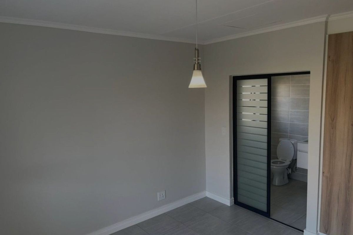 Apartment Rental Monthly In Midrand - Photo 4