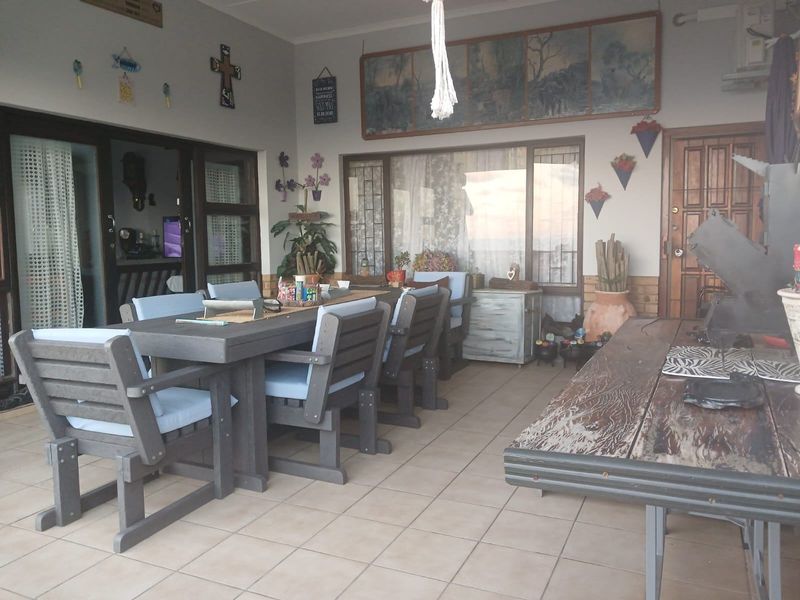 House Pending Sale In Port Shepstone - Photo 10