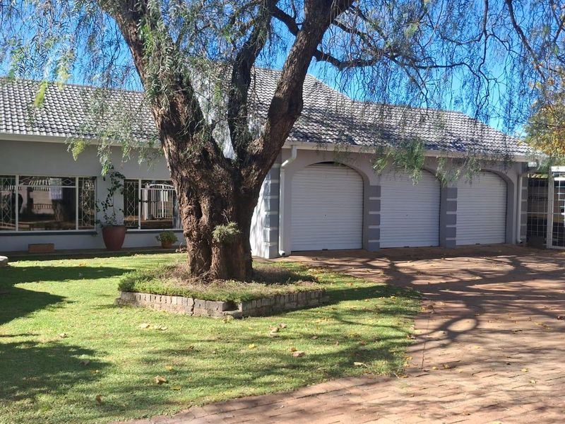 House For Sale In Meyerton - Photo 3