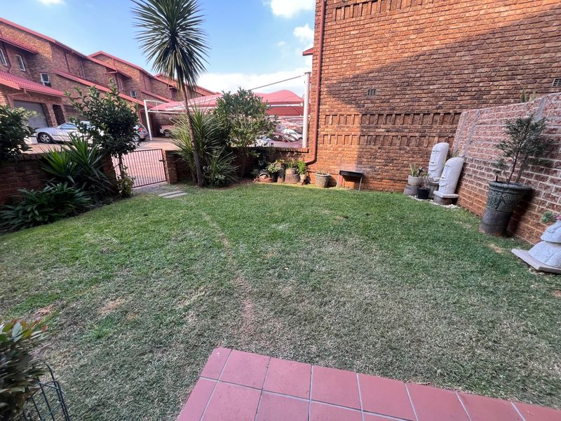 Apartment For Sale In Germiston - Photo 6