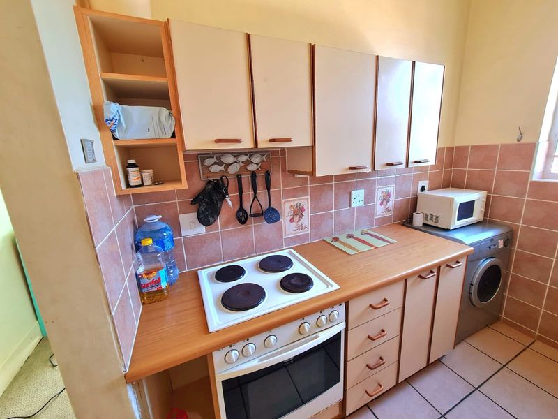 Apartment For Sale In Margate - Photo 10