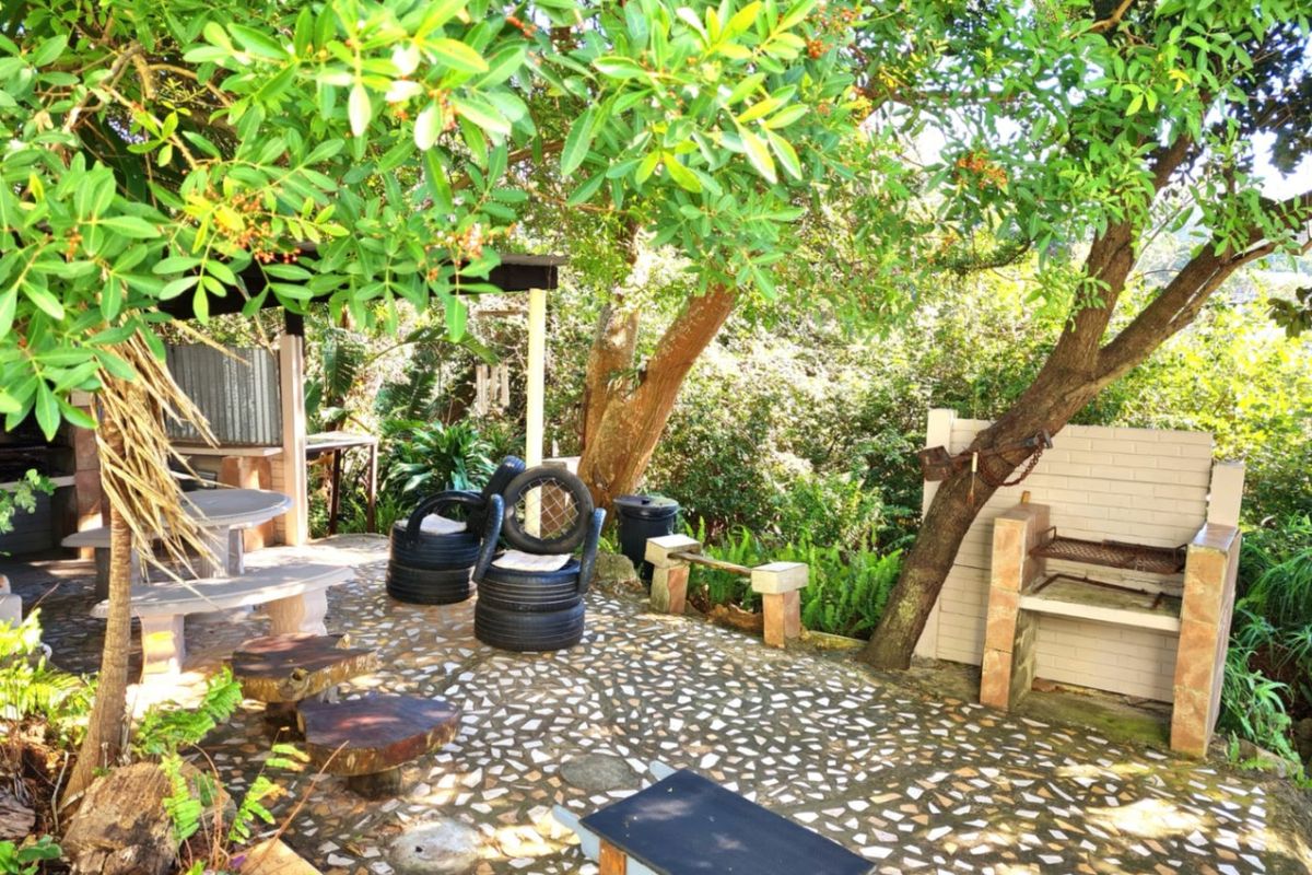 Apartment For Sale In Margate - Photo 2