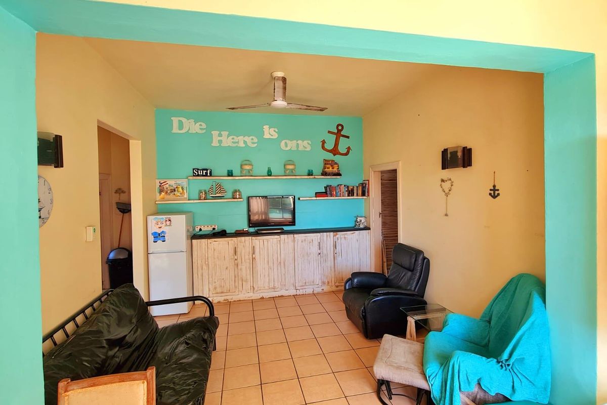 Apartment For Sale In Margate - Photo 3
