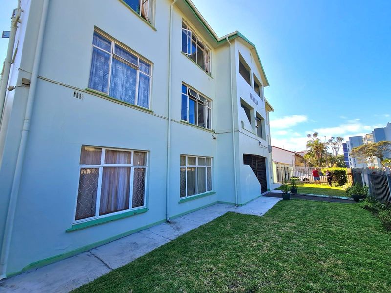 Apartment For Sale In Margate - Photo 1