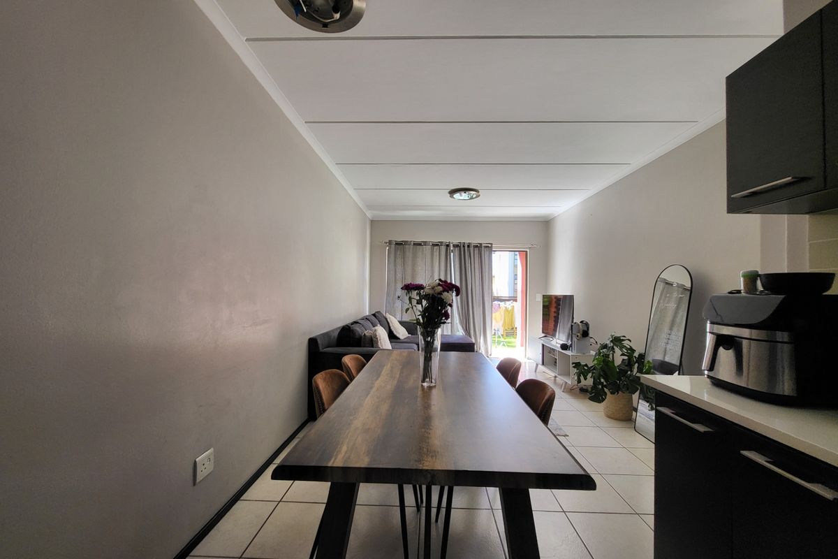 Apartment Rental Monthly In Midrand - Photo 4