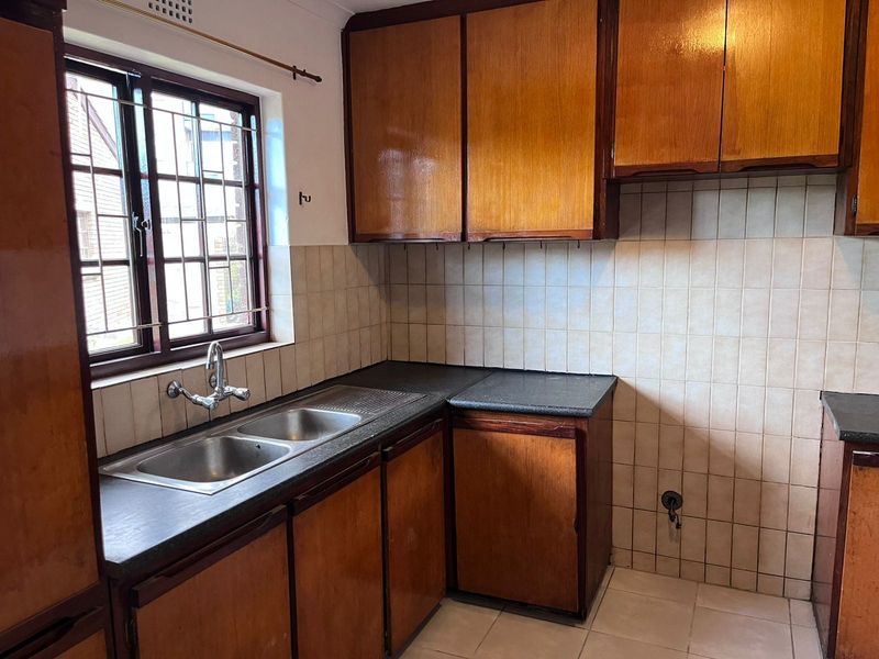 House For Sale In Kuils River - Photo 7