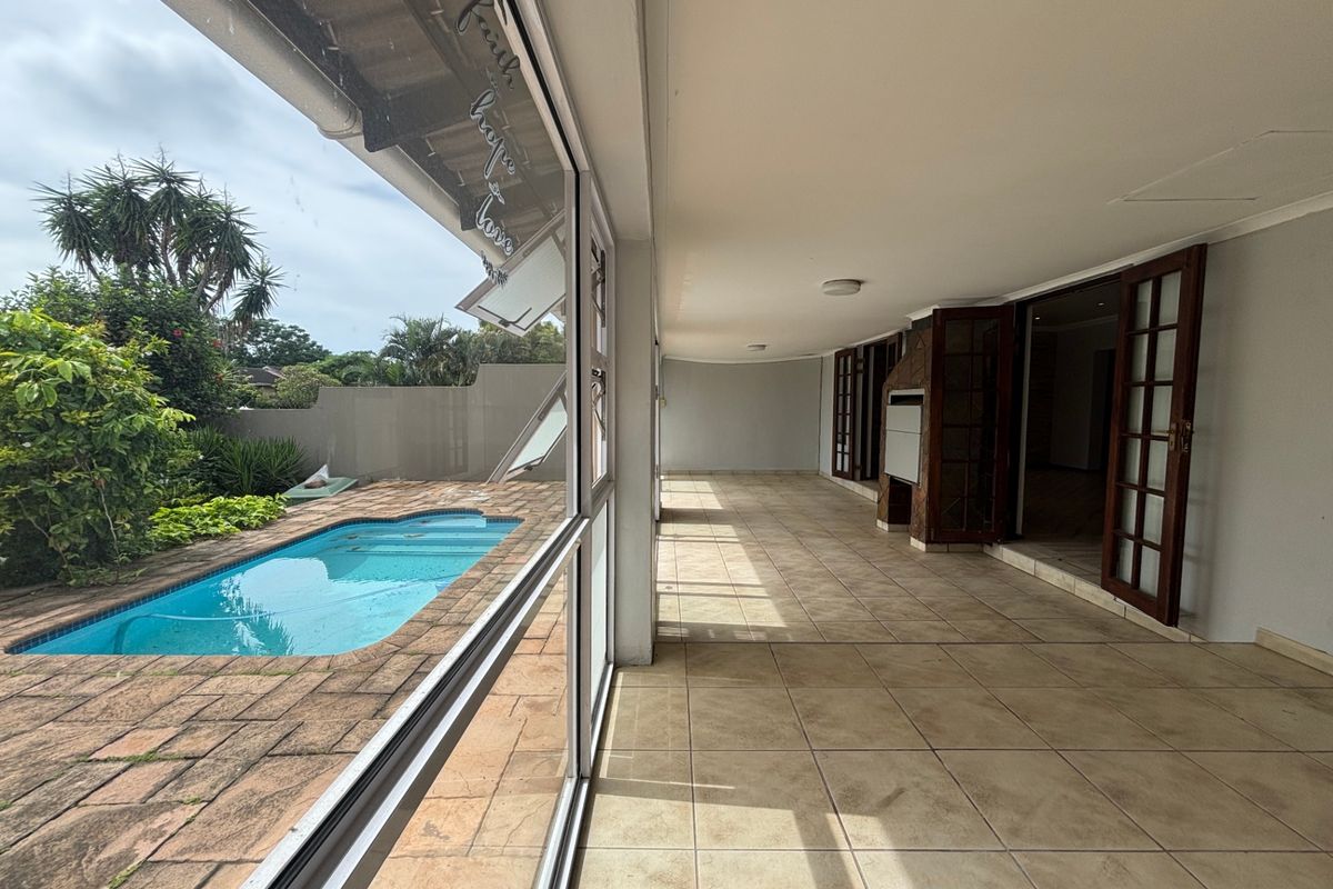 Townhouse Rental Monthly In Margate - Photo 3