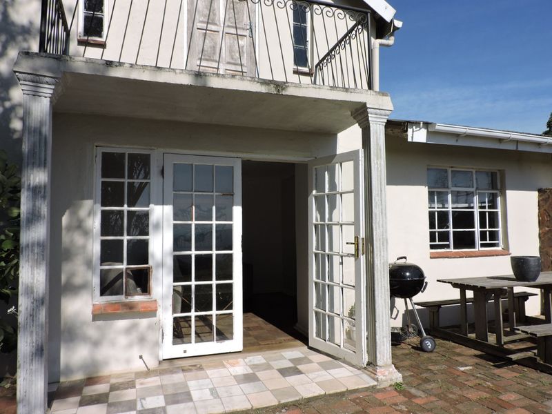Apartment Rental Monthly In Hillcrest - Photo 2