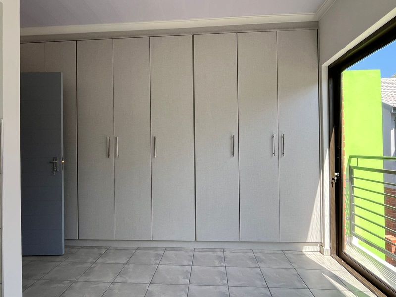 Townhouse For Sale In Centurion - Photo 10