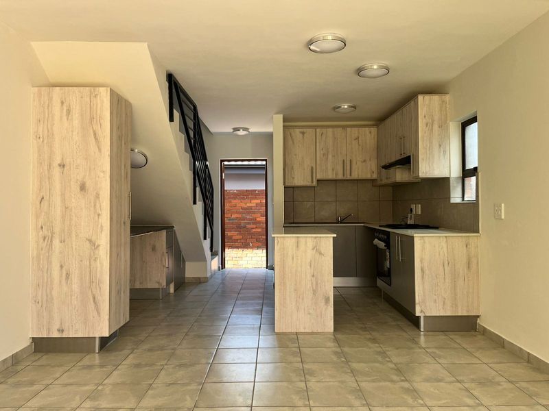 Townhouse For Sale In Centurion - Photo 8