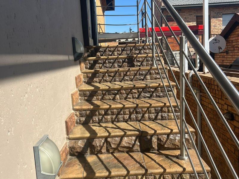 House For Sale In Soweto - Photo 10