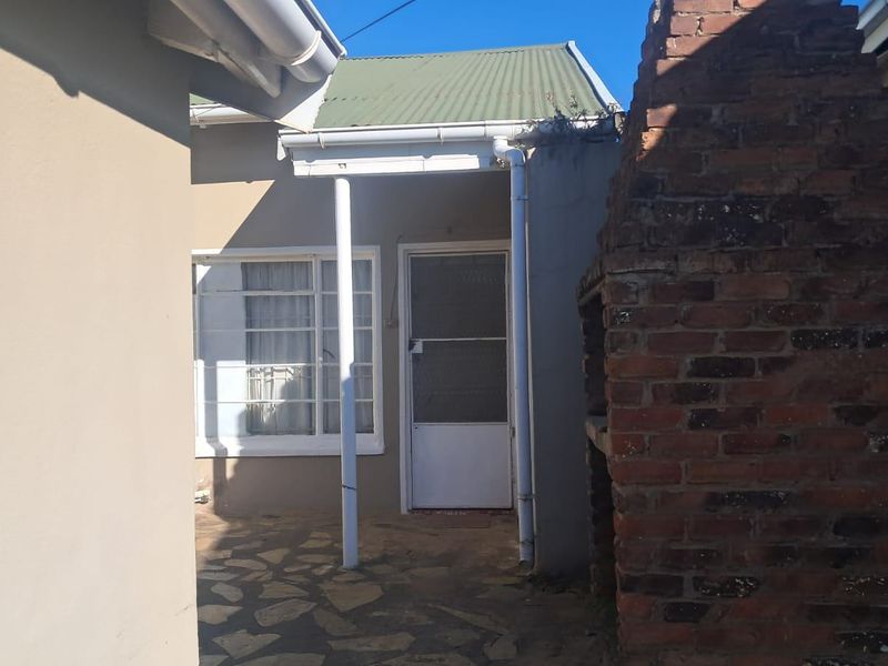 House For Sale In Barkly East - Photo 10