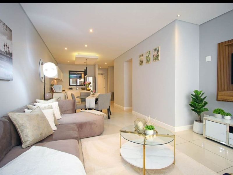 Apartment Rental Monthly In Sandton - Photo 1