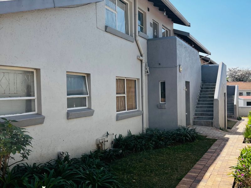 Townhouse For Sale In Sandton - Photo 1