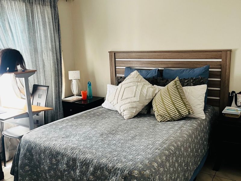 Townhouse For Sale In Sandton - Photo 8