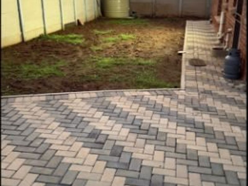 House For Sale In Midrand - Photo 2