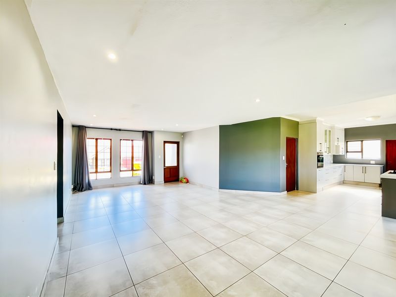 House For Sale In Centurion - Photo 7