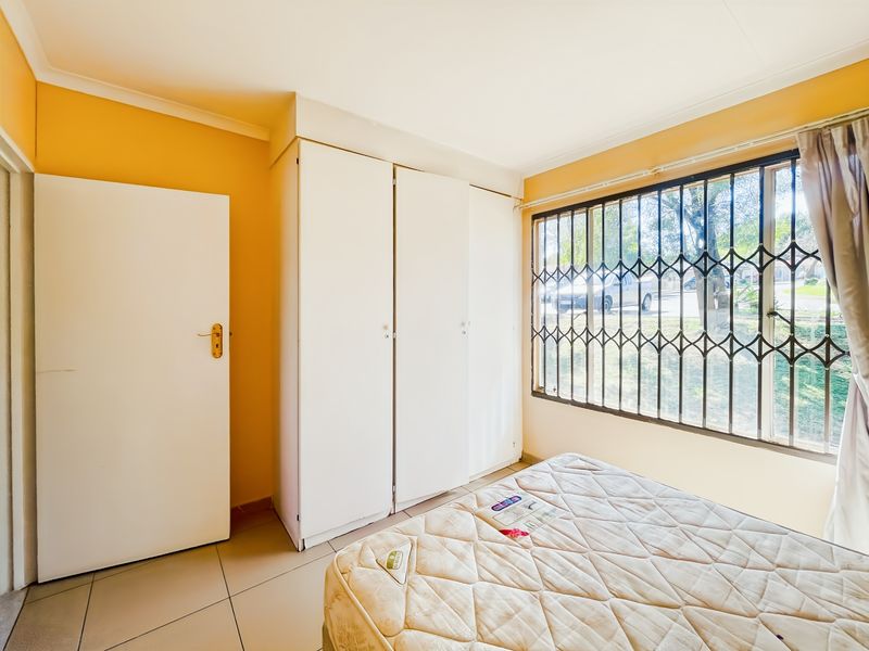 Townhouse For Sale In Midrand - Photo 10