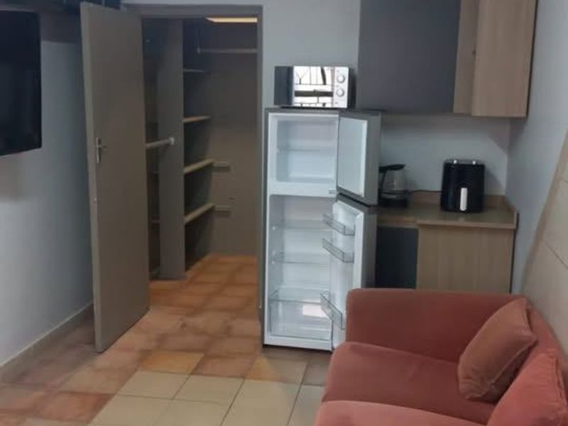 Apartment Rental Monthly In Boksburg - Photo 4