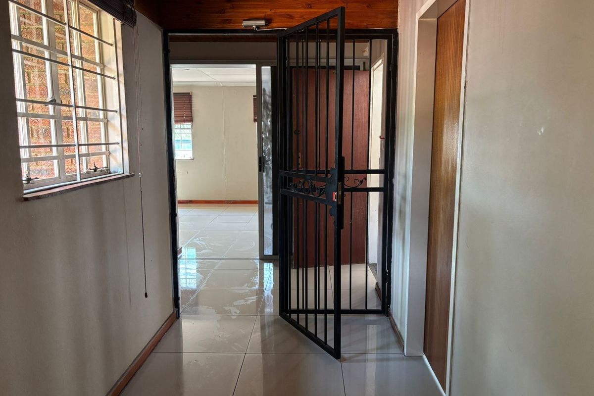 Apartment Rental Monthly In Boksburg - Photo 3