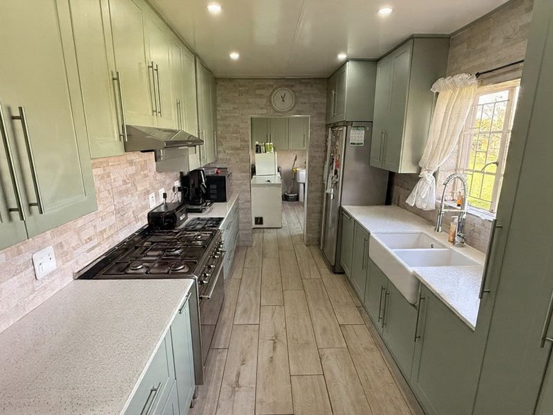 House For Sale In Walkerville - Photo 9