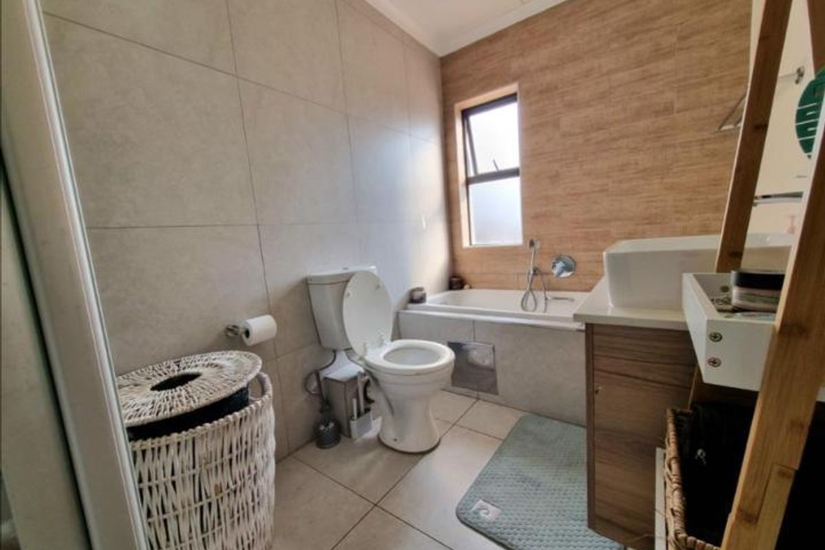 Apartment Rental Monthly In Edenvale - Photo 5