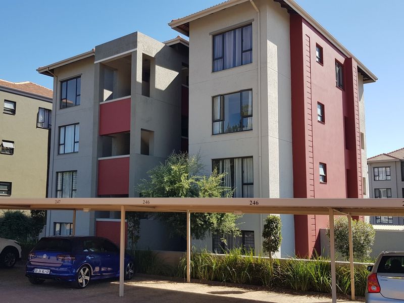 Apartment For Sale In Midrand - Photo 5