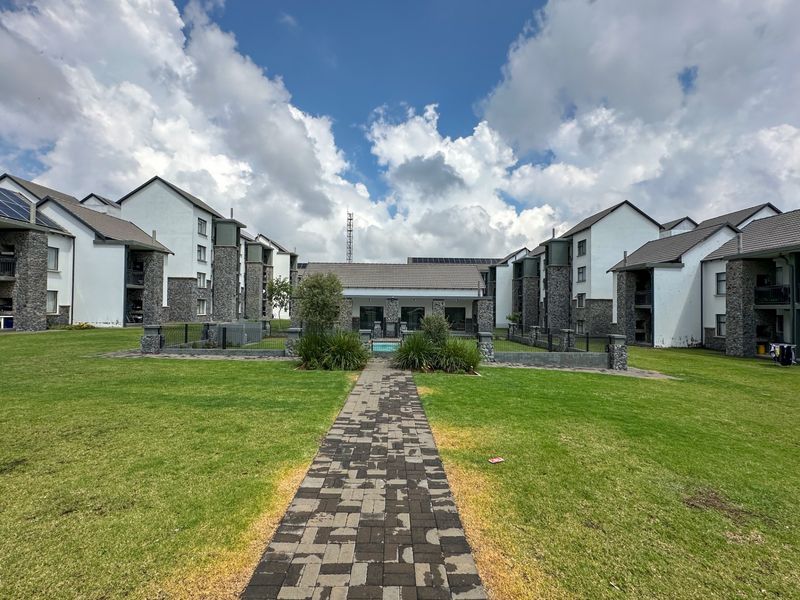 Apartment For Sale In Kempton Park - Photo 10